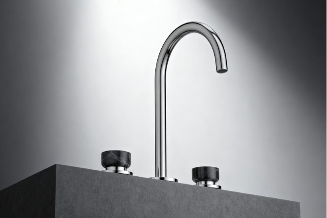 newly designed dual-handle chrome-plated brass basin faucet.